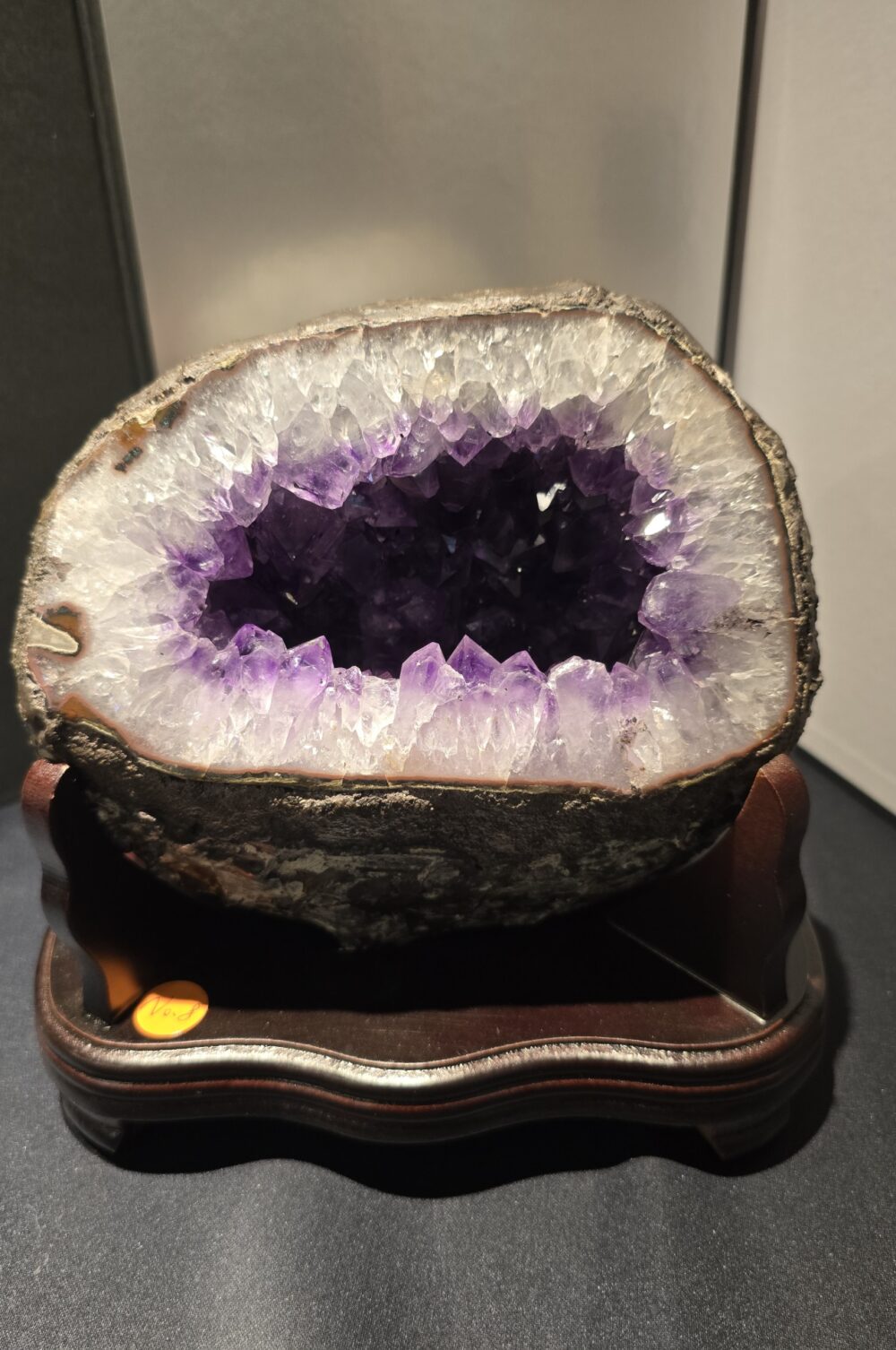 cave184-7